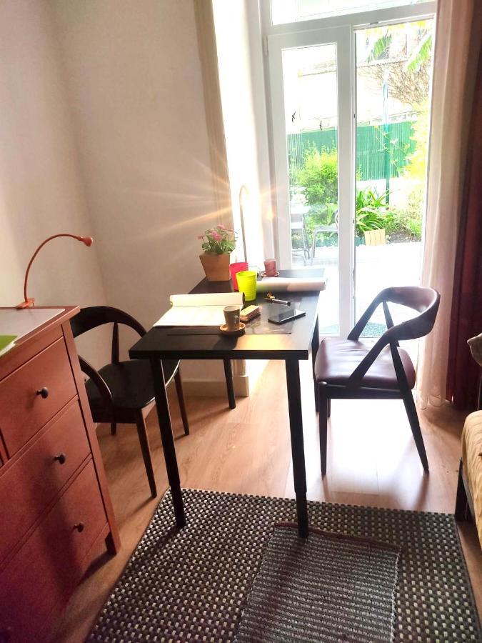Sunny Orange Garden Apartment In Central ליסבון מראה חיצוני תמונה