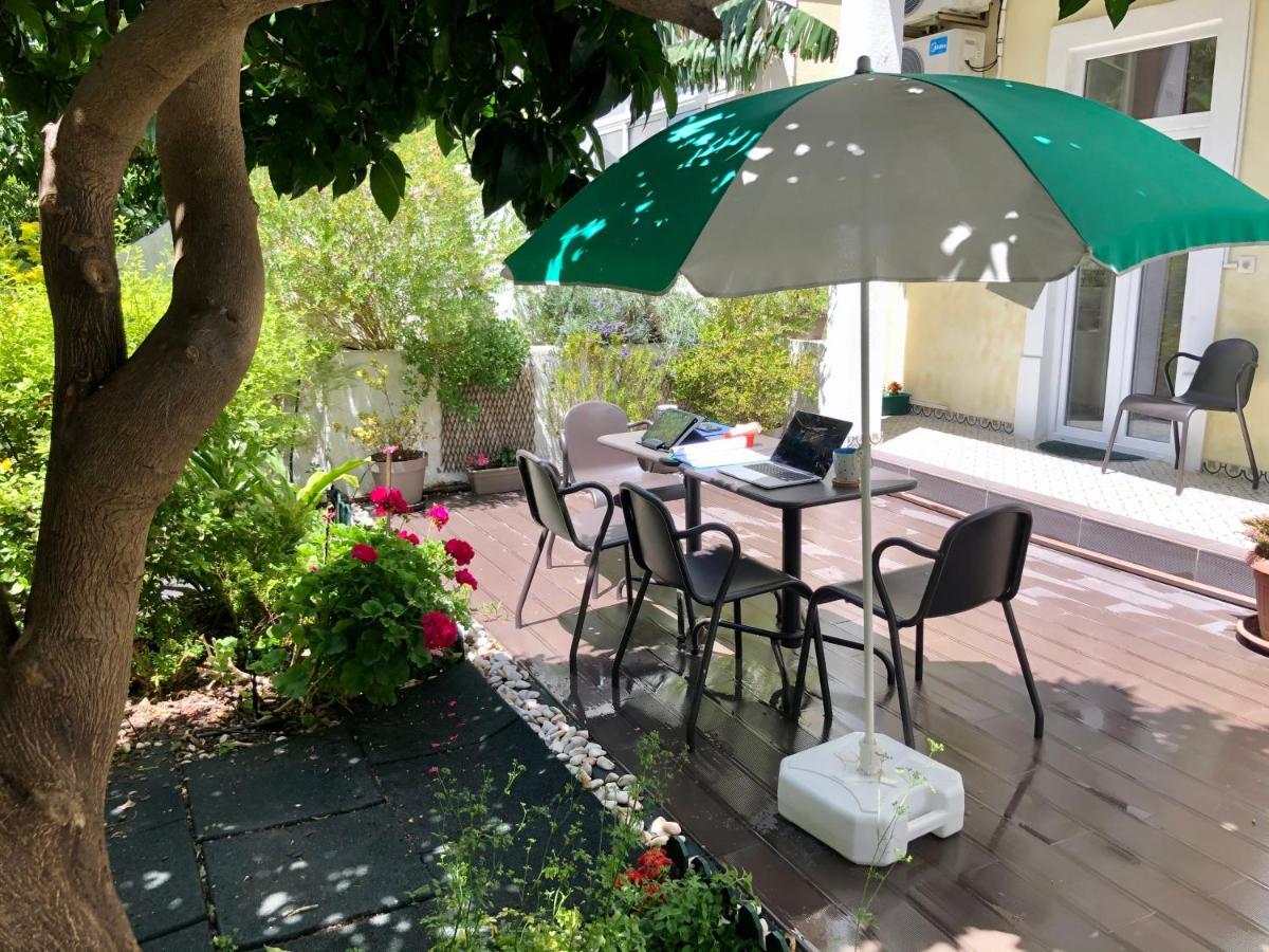 Sunny Orange Garden Apartment In Central ליסבון מראה חיצוני תמונה