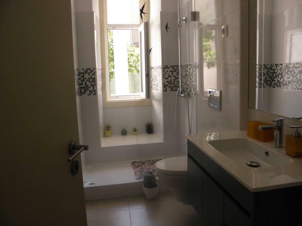 Sunny Orange Garden Apartment In Central ליסבון מראה חיצוני תמונה